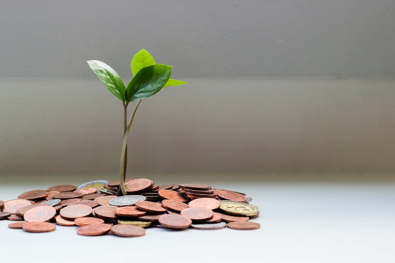 UK Minimum Wage April 2026: £12.71/hr + Free Checker